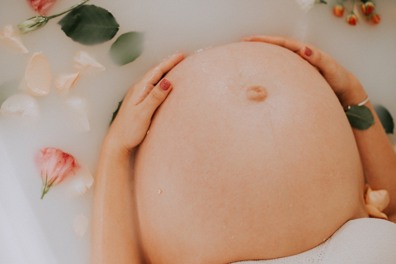 The benefits of pre-natal massage