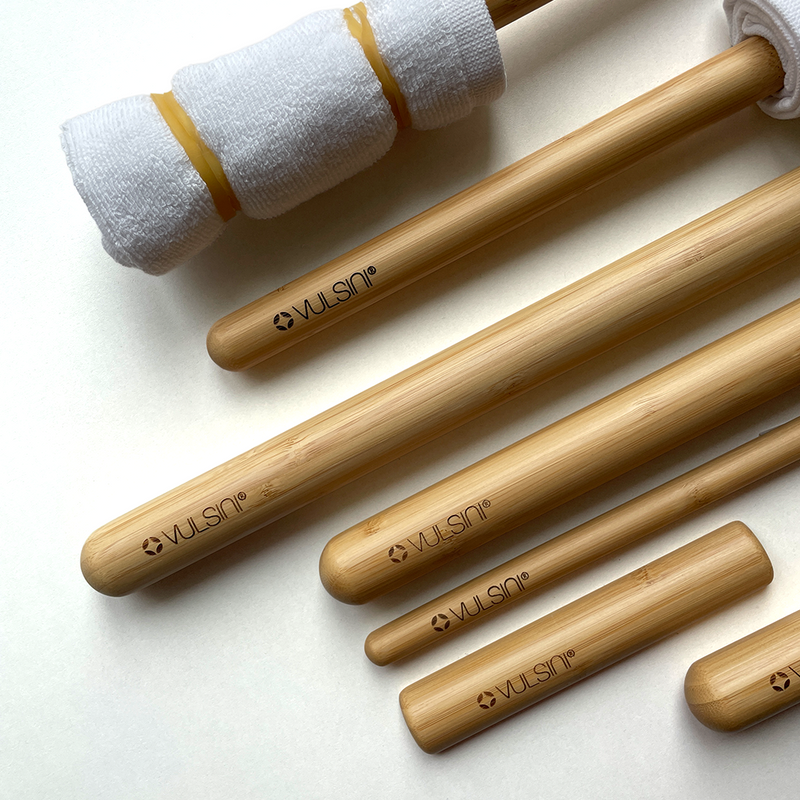VULSINI 8 Piece Bamboo Massage Stick Set